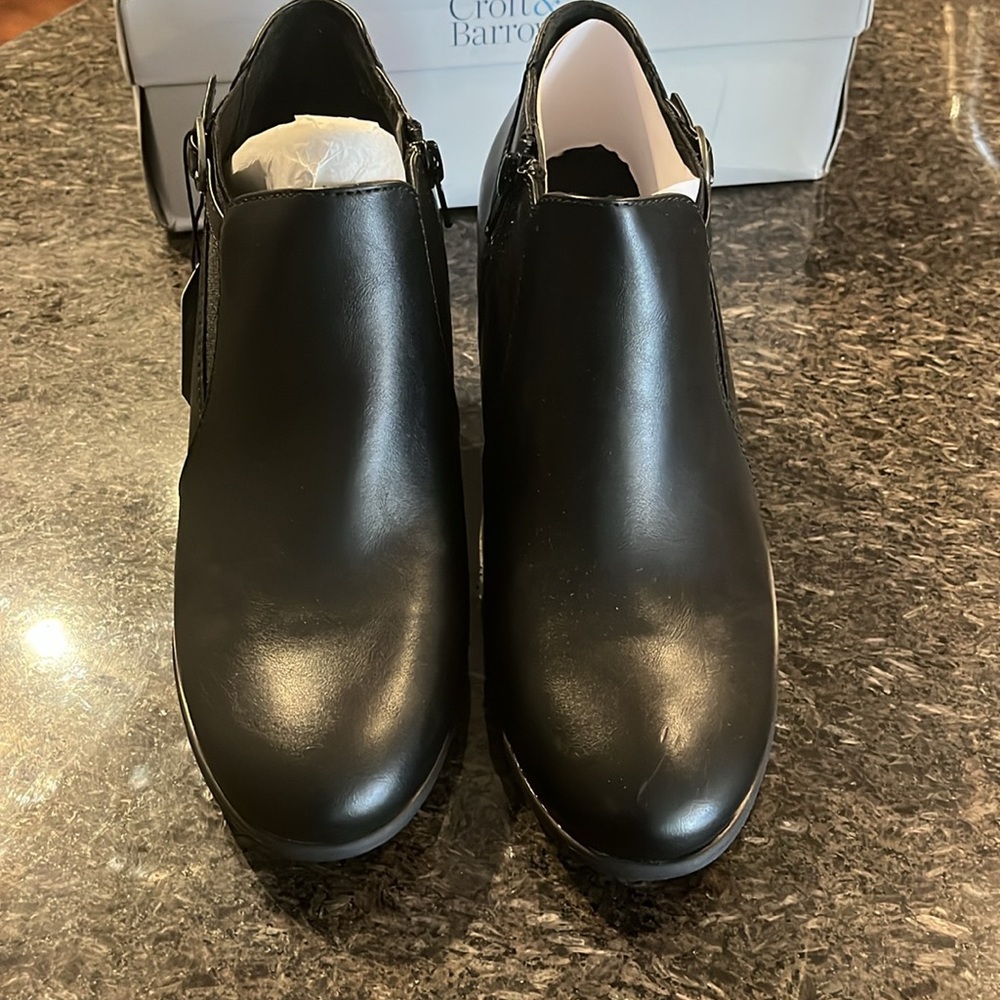 Ladies booties ankle boots Croft & Barrow Size 9.5 Black